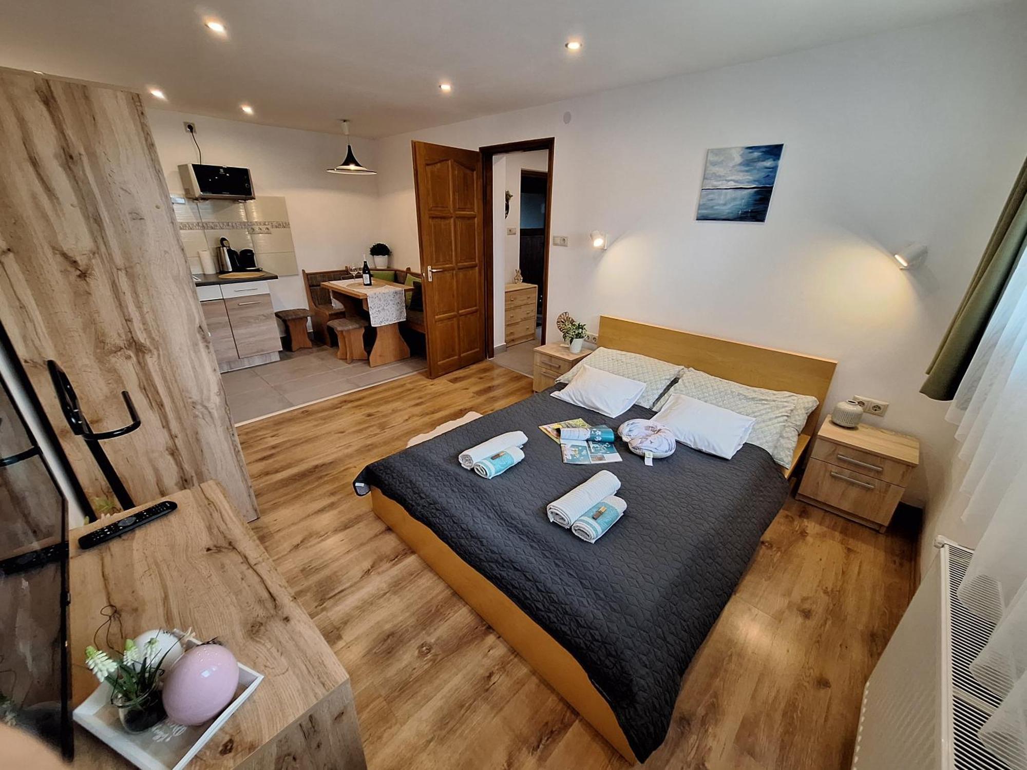 Cristal Apartman Siofok Exterior photo
