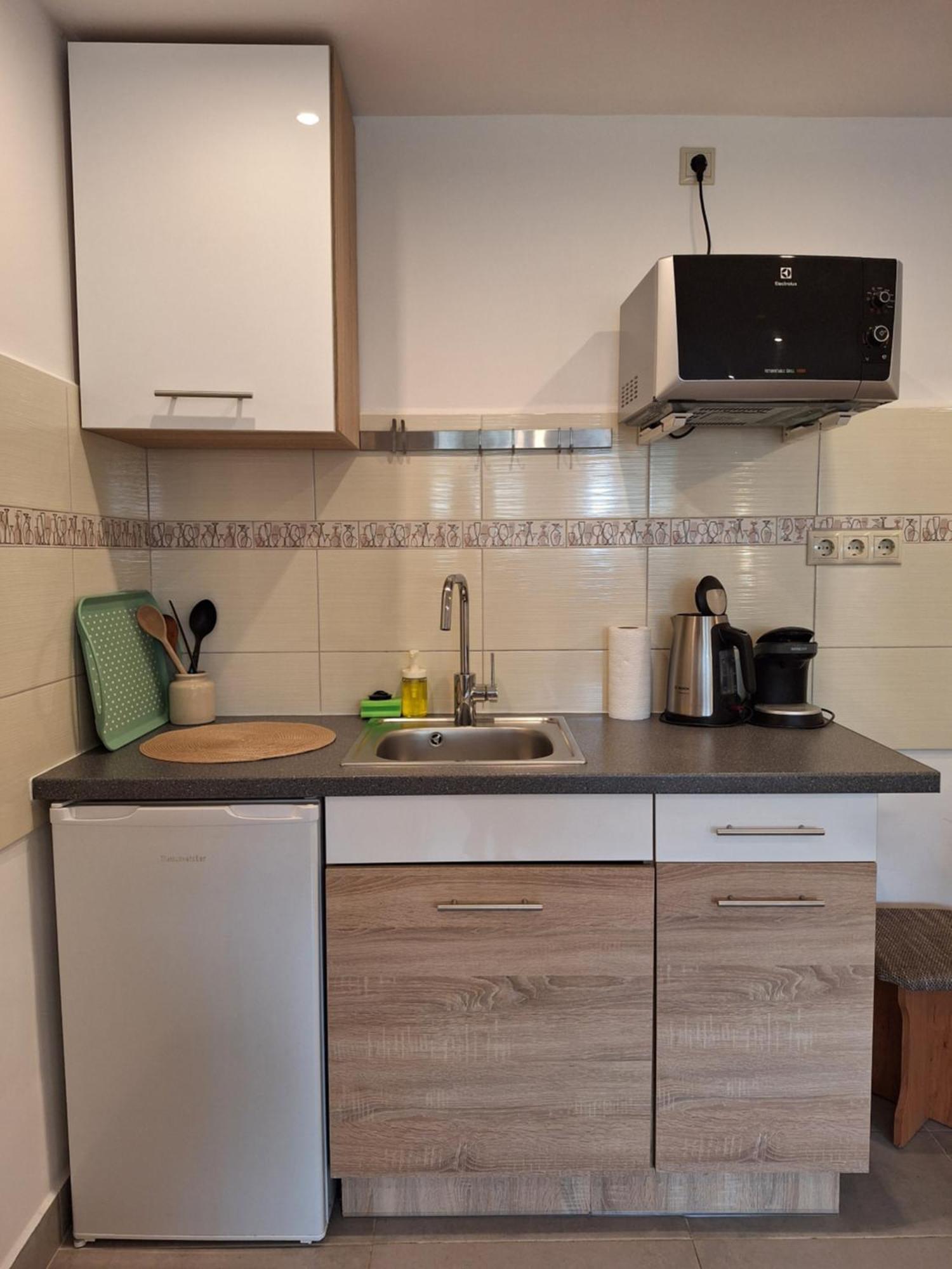 Cristal Apartman Siofok Exterior photo