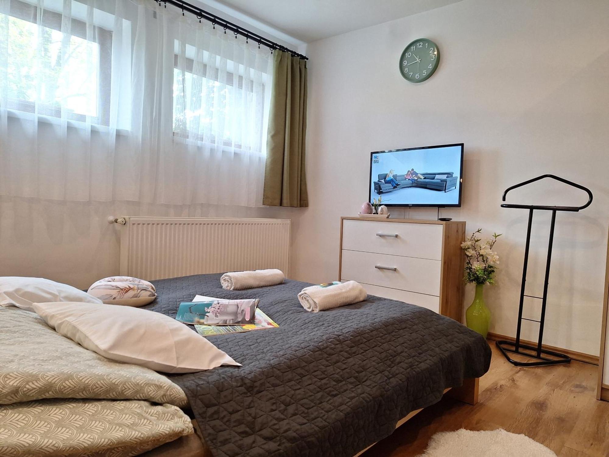 Cristal Apartman Siofok Exterior photo