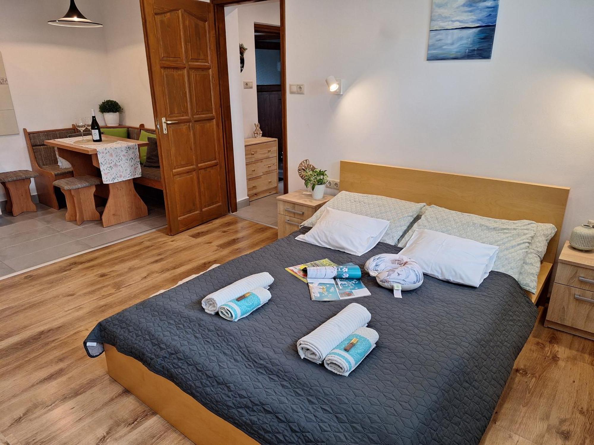 Cristal Apartman Siofok Exterior photo